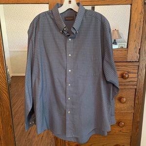 Van Heusen L Wrinkle Free Shirt